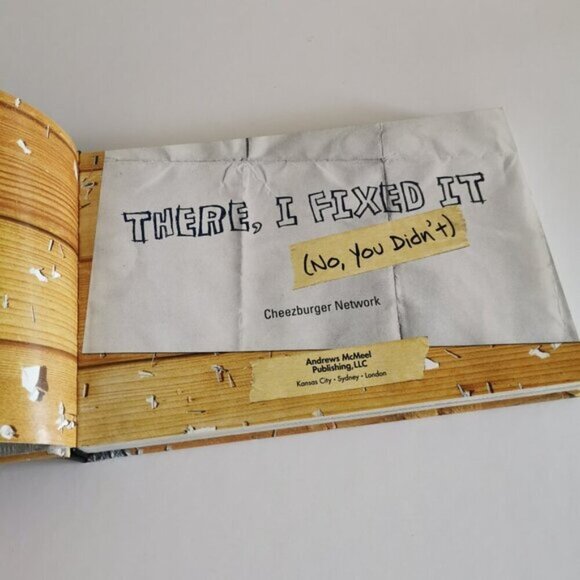 There I Fixed It Book - DIY Jokes Humour Funny Memes Gag Gift - Picture 3 of 8